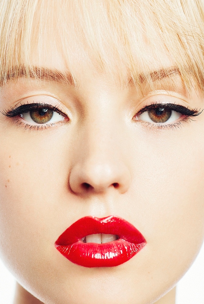 Talent and Partner, Sofia Sanchez & Mauro Mongiello: ELLE — Angèle (Fig. 1)