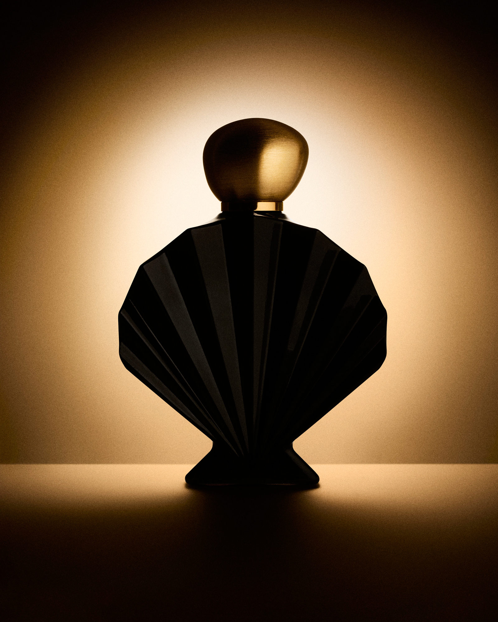 Talent and Partner, Nathan Robin: Nina Ricci - Venus Intense (Fig. 4)